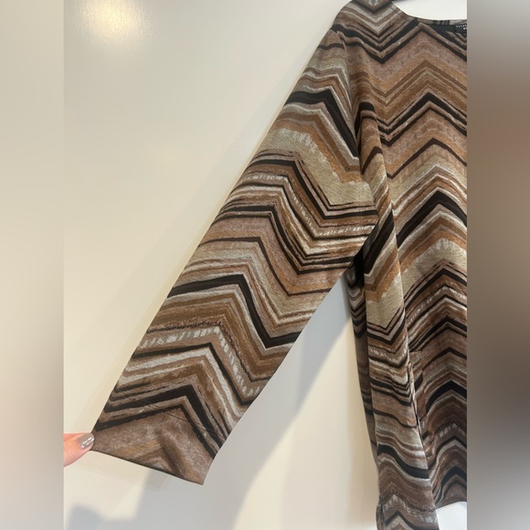 Susan Graver Weekend Womans Printed Ponte Pullover Tunic Brown Flowy Artsy 1X - Picture 3 of 11